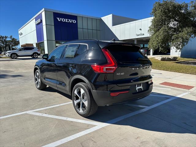 new 2025 Volvo XC40 car, priced at $47,145