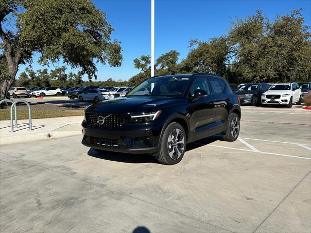 new 2025 Volvo XC40 car, priced at $47,145