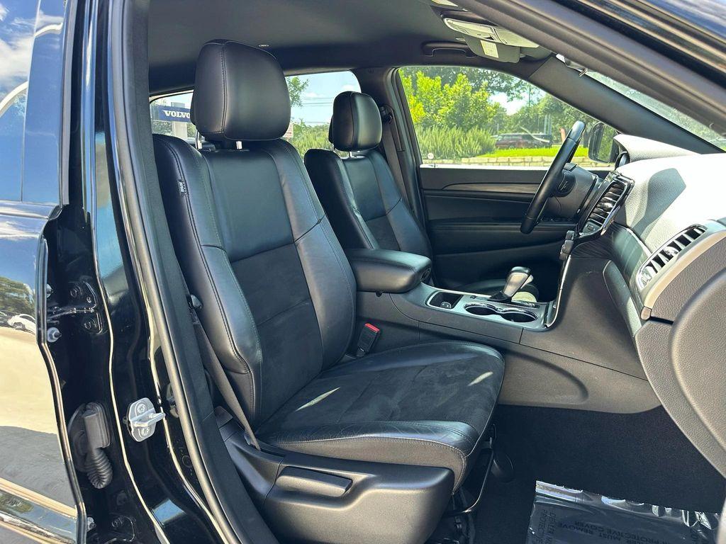 used 2021 Jeep Grand Cherokee car, priced at $23,700