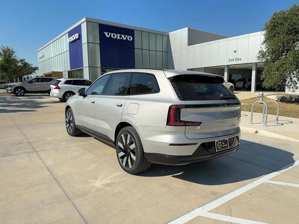 new 2025 Volvo EX90 car, priced at $91,490