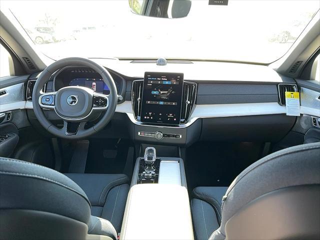new 2025 Volvo XC90 car, priced at $79,135