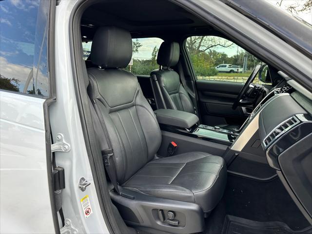 used 2019 Land Rover Discovery car, priced at $24,800