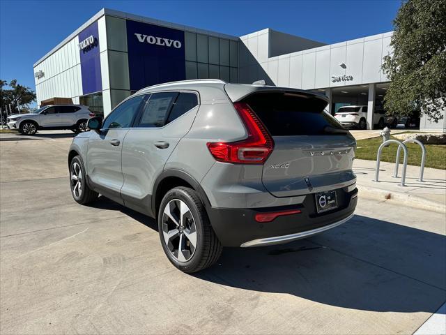 new 2025 Volvo XC40 car, priced at $47,765