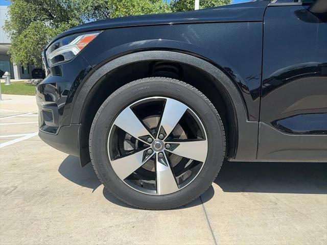used 2022 Volvo XC40 car, priced at $31,900