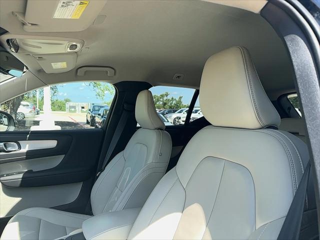 used 2022 Volvo XC40 car, priced at $31,900