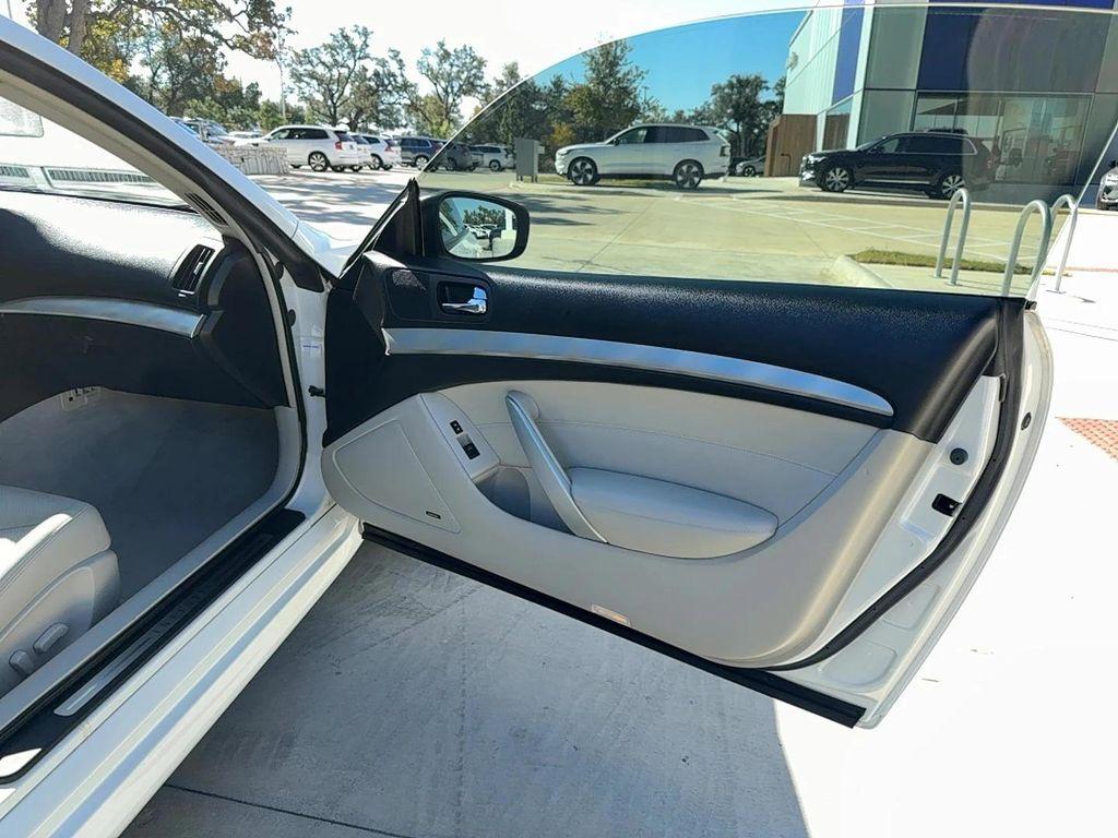 used 2014 INFINITI Q60 car, priced at $13,999