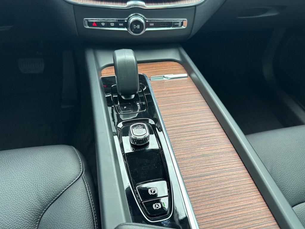 used 2023 Volvo XC60 car, priced at $40,770