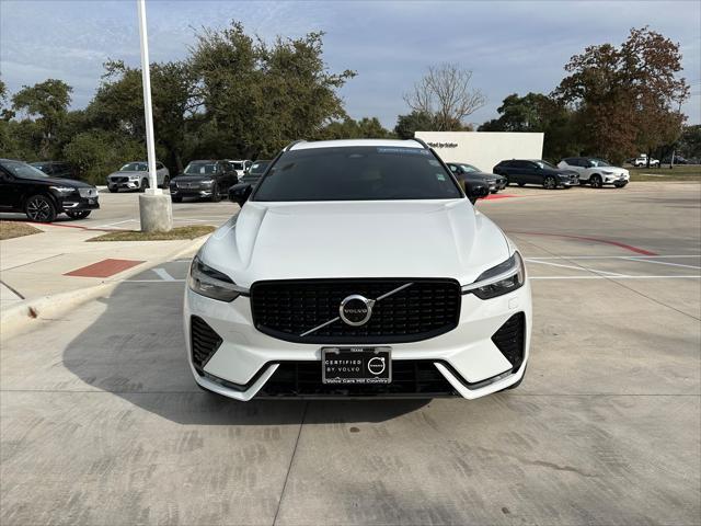 used 2022 Volvo XC60 car, priced at $42,700