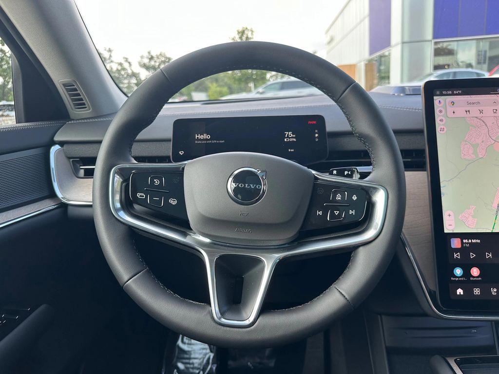 new 2025 Volvo EX90 car, priced at $88,955