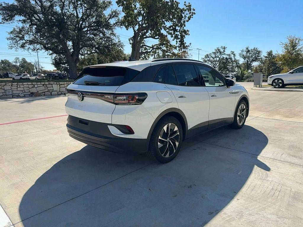 used 2021 Volkswagen ID.4 car, priced at $20,999