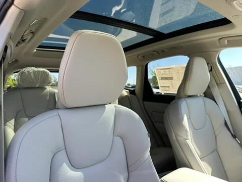 used 2024 Volvo XC60 Recharge Plug-In Hybrid car, priced at $55,240
