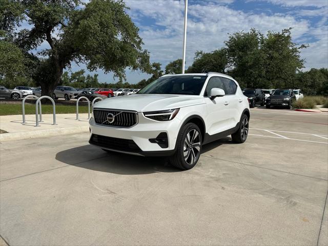 new 2025 Volvo XC40 car, priced at $51,015