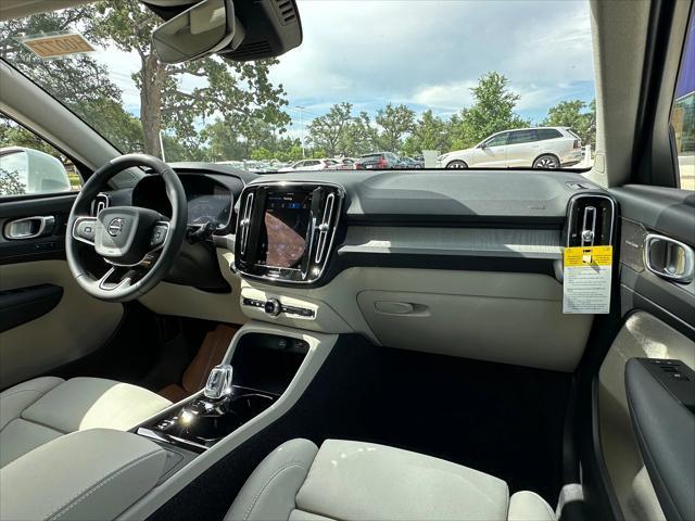 new 2025 Volvo XC40 car, priced at $51,015