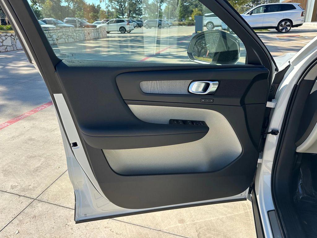 new 2026 Volvo XC40 car, priced at $50,150