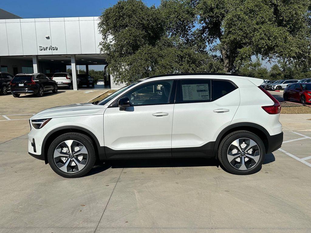 new 2026 Volvo XC40 car, priced at $50,150
