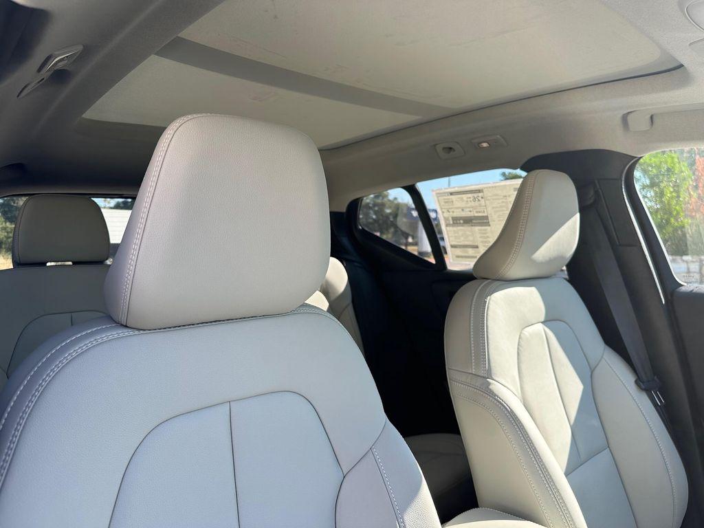 new 2026 Volvo XC40 car, priced at $50,150
