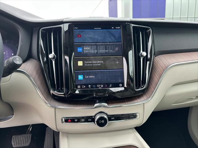 used 2022 Volvo XC60 car, priced at $37,800