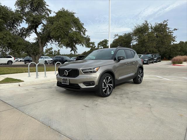 used 2022 Volvo XC40 car, priced at $37,900