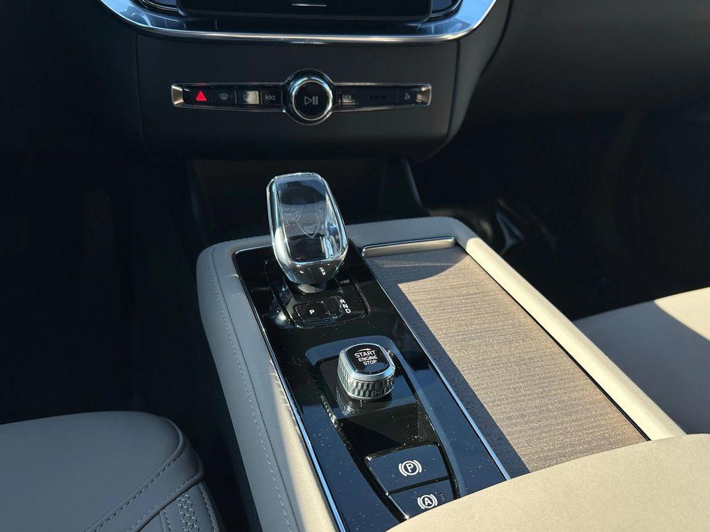 new 2026 Volvo XC90 car, priced at $71,825