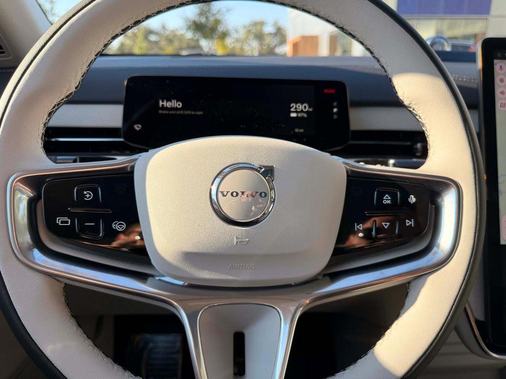 new 2025 Volvo EX90 car, priced at $95,875