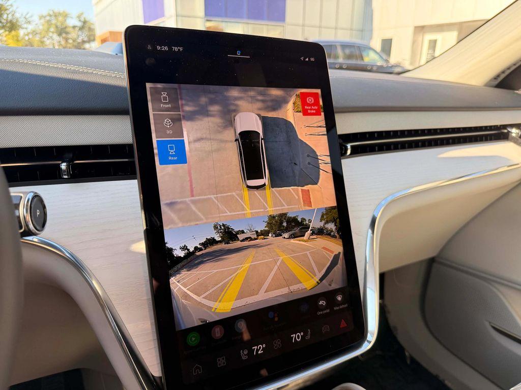 new 2025 Volvo EX90 car, priced at $95,875