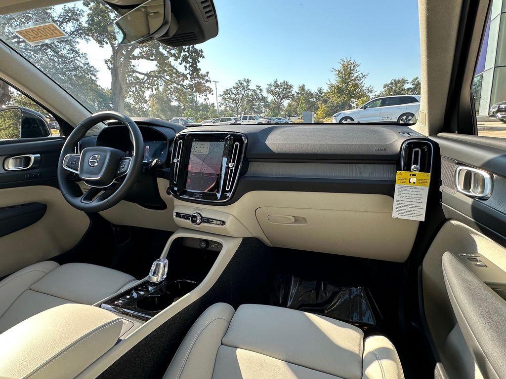 new 2026 Volvo XC40 car, priced at $50,150