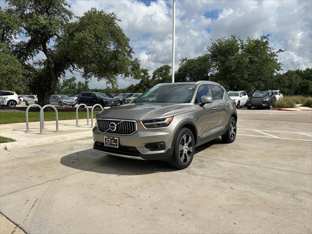 used 2021 Volvo XC40 car, priced at $29,800