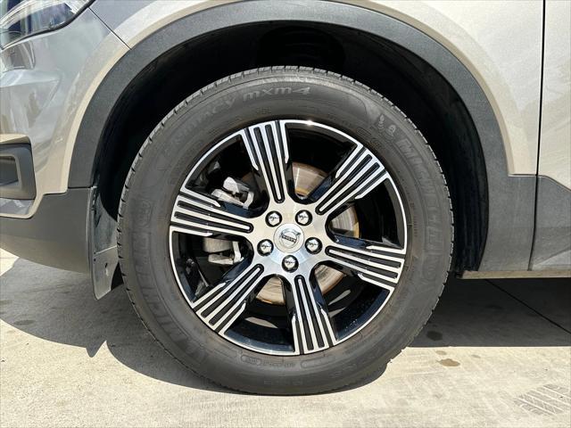 used 2021 Volvo XC40 car, priced at $29,800