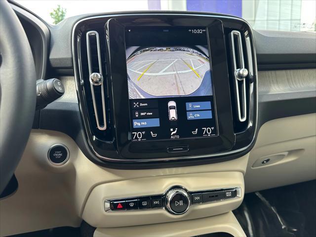 used 2021 Volvo XC40 car, priced at $29,800
