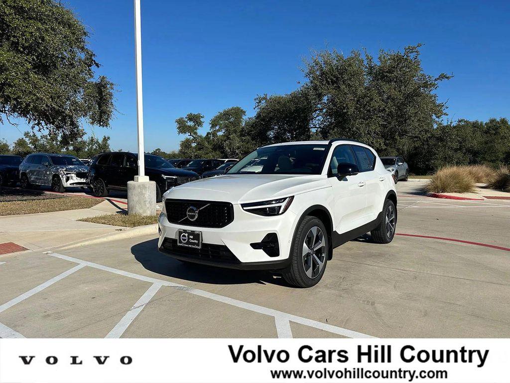 new 2026 Volvo XC40 car, priced at $51,380