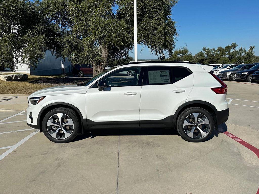 new 2026 Volvo XC40 car, priced at $51,380