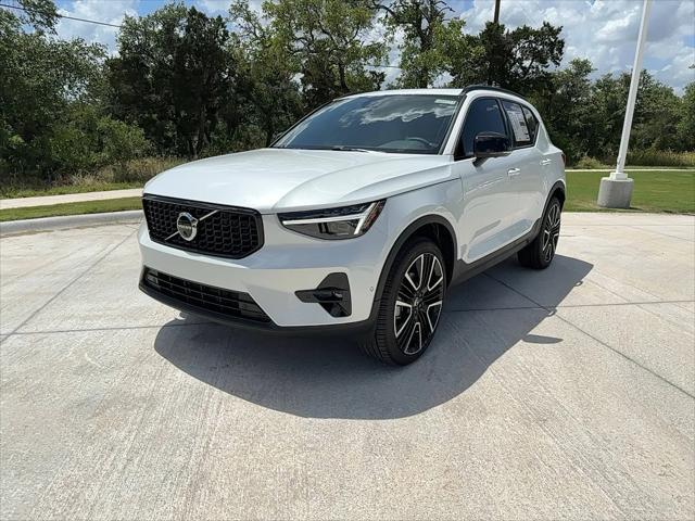 new 2024 Volvo XC40 car, priced at $55,820