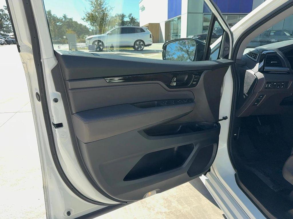 used 2018 Honda Odyssey car, priced at $21,999