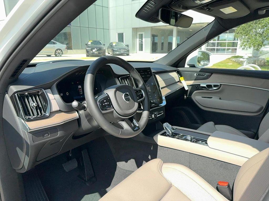 new 2026 Volvo XC90 car, priced at $75,155