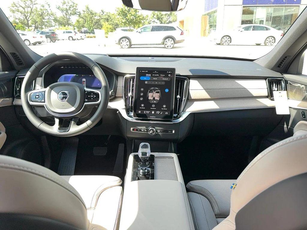 new 2026 Volvo XC90 car, priced at $75,155
