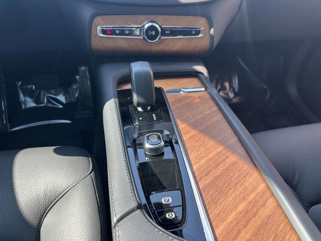 used 2023 Volvo XC90 Recharge Plug-In Hybrid car, priced at $53,999