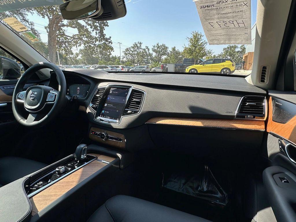 used 2023 Volvo XC90 Recharge Plug-In Hybrid car, priced at $53,999