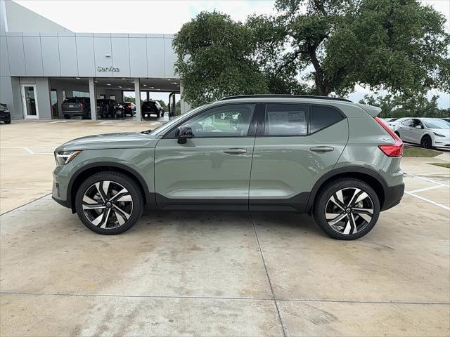 new 2025 Volvo XC40 car, priced at $49,810