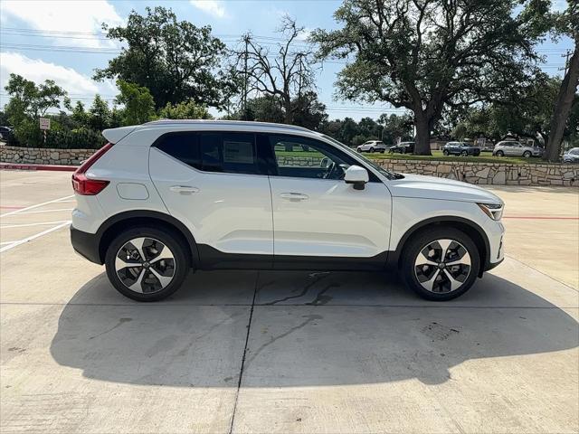 new 2025 Volvo XC40 car, priced at $45,485