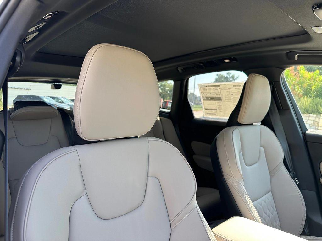 new 2026 Volvo XC60 car, priced at $60,030