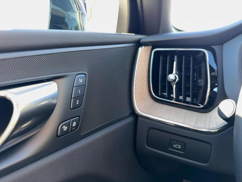 new 2026 Volvo XC60 car, priced at $57,985