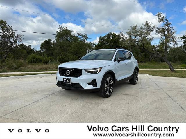 new 2025 Volvo XC40 car, priced at $48,620