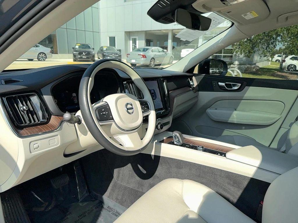 used 2022 Volvo XC60 car, priced at $34,700