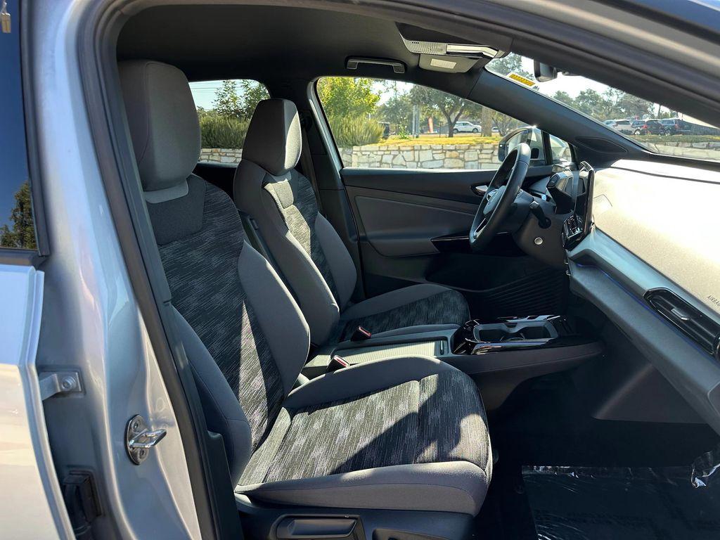 used 2022 Volkswagen ID.4 car, priced at $25,770