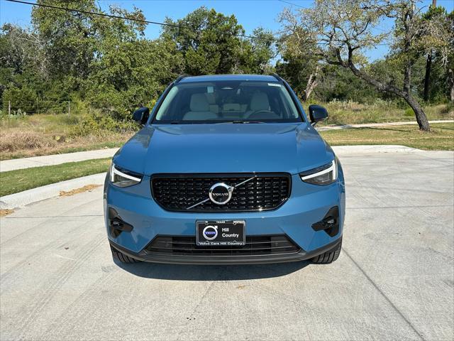 new 2025 Volvo XC40 car, priced at $57,285