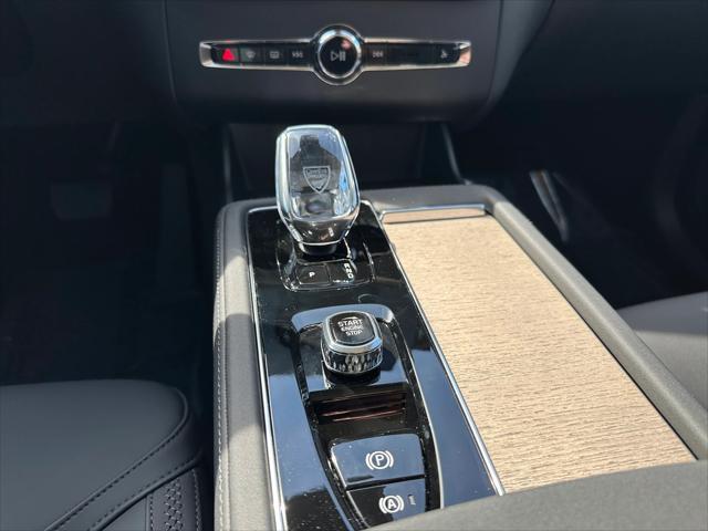 new 2025 Volvo XC90 car, priced at $66,135
