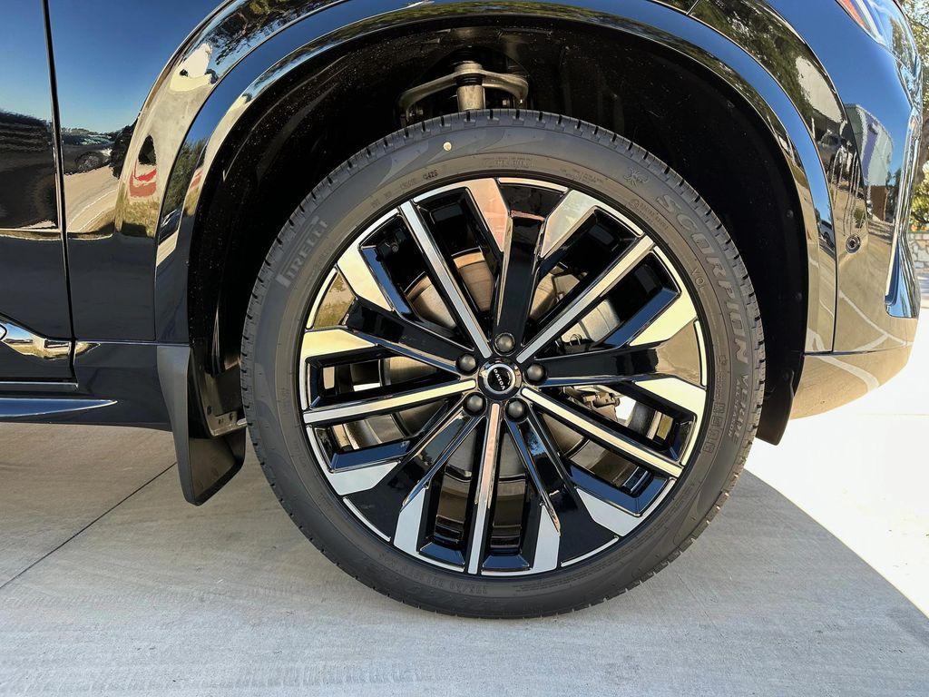 new 2026 Volvo XC90 car, priced at $73,980