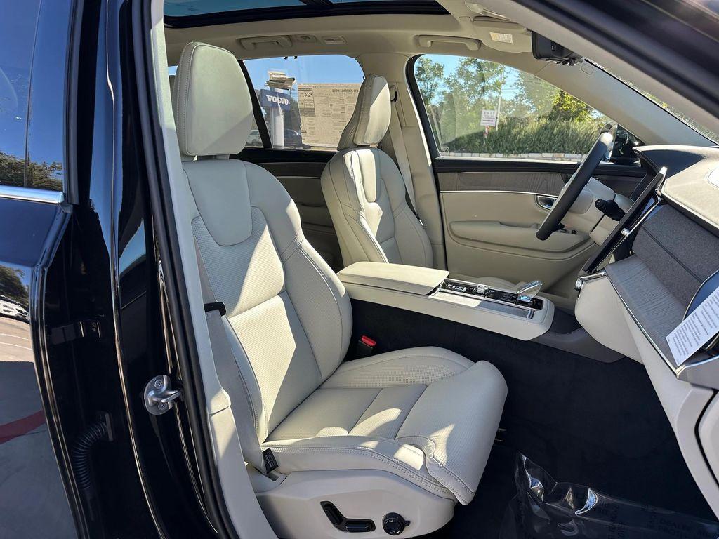 new 2026 Volvo XC90 car, priced at $73,980
