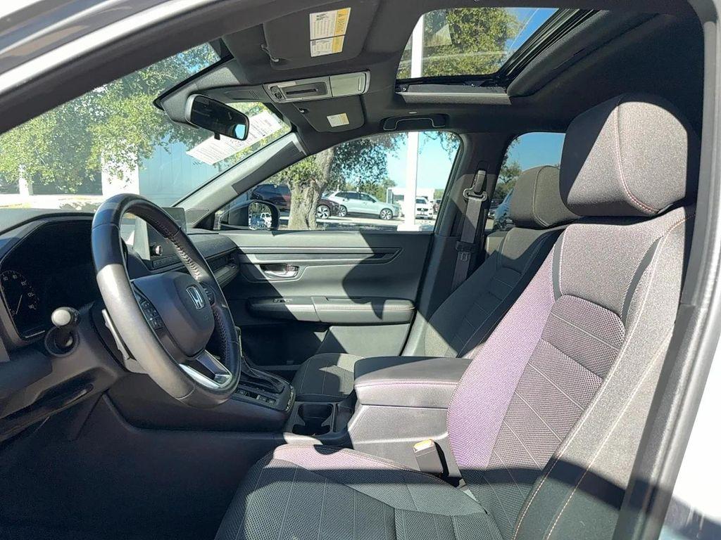 used 2024 Honda CR-V Hybrid car, priced at $32,999