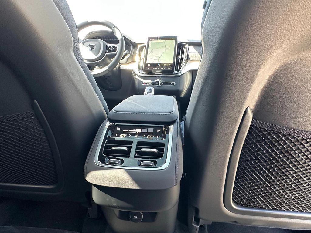 new 2026 Volvo XC90 car, priced at $82,980